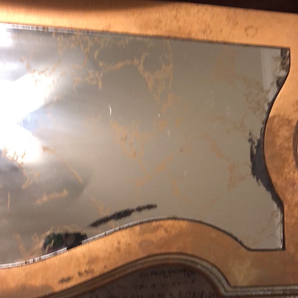 Vintage Italian Rococo Rectangle Mirrored Gold Accent Table 16 x 24 Plant Stand - Picture 6 of 13